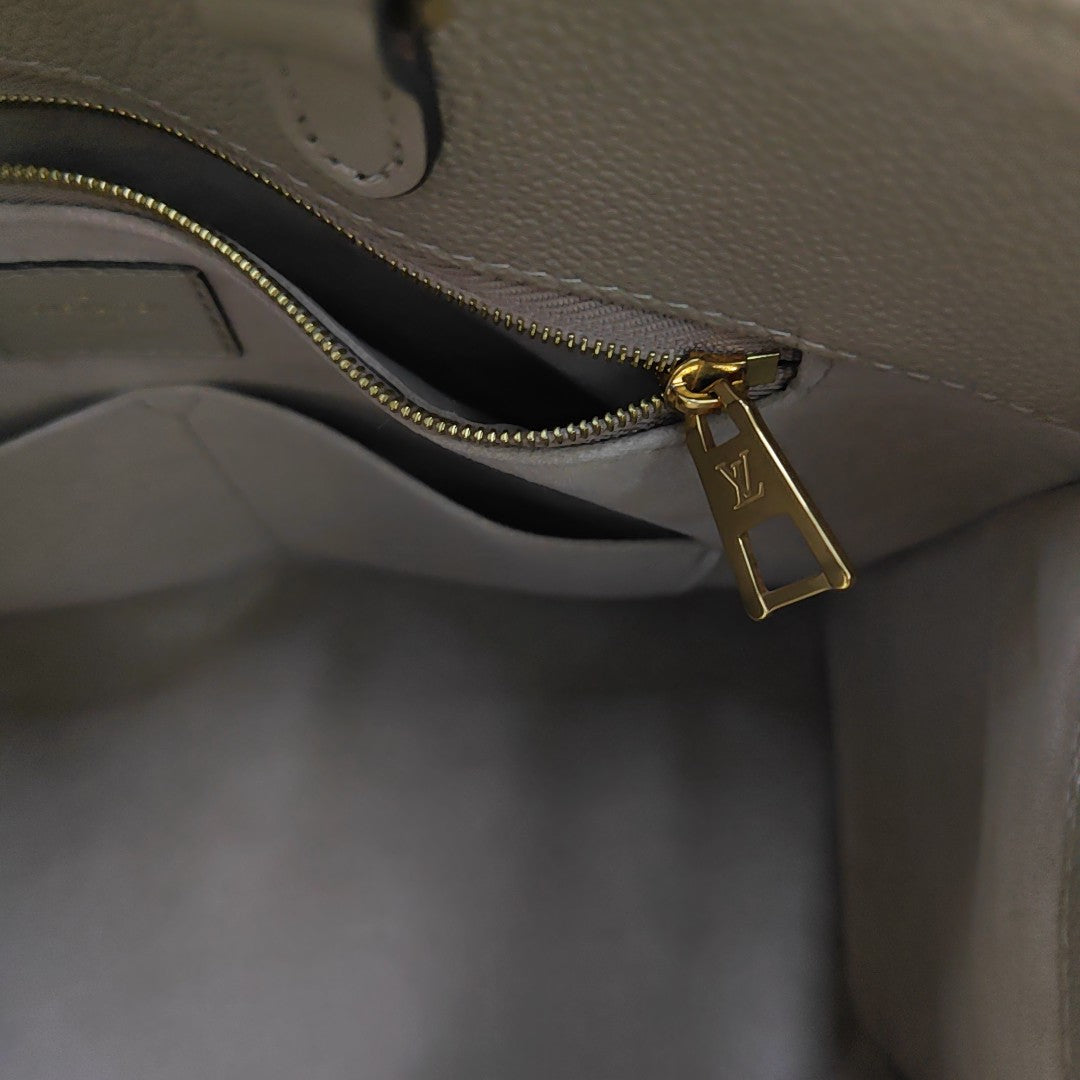 ONTHEGO MM Monogram Calfskin Grey