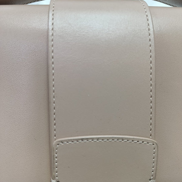 30 Montaigne Calfskin Pink