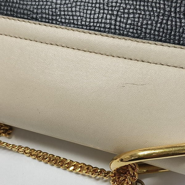 Drew Medium Calfskin Black
