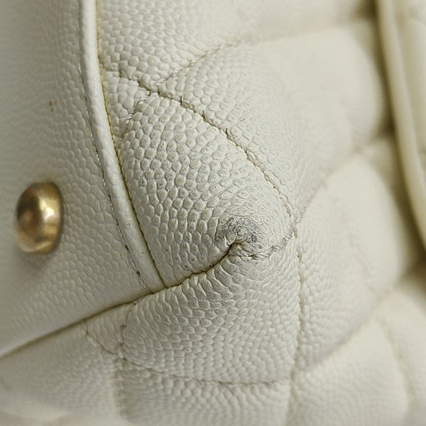 COCO HANDLE Medium Quilted Grained Calfskin Beige