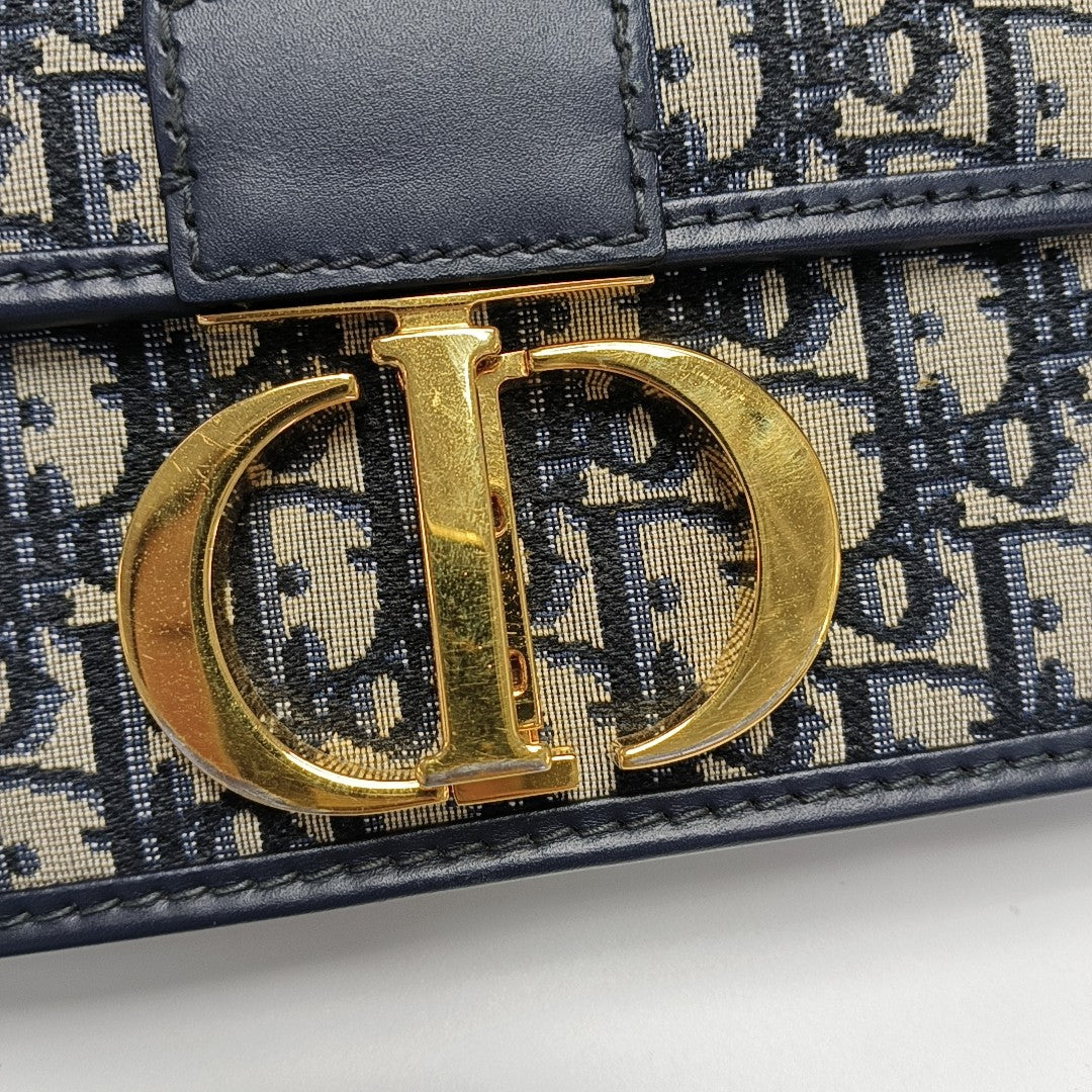 30 Montaigne Oblique Canvas Blue