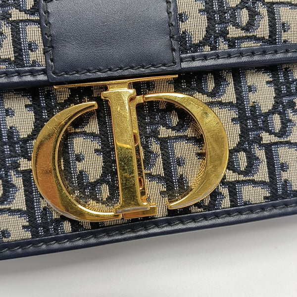 30 Montaigne Oblique Canvas Blue