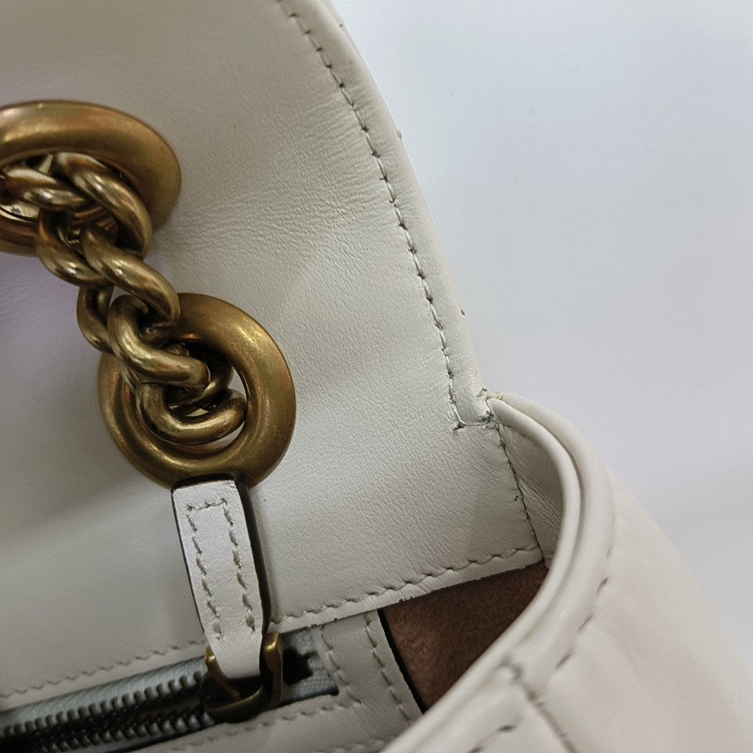 GG Marmont Medium Quilted Calfskin White