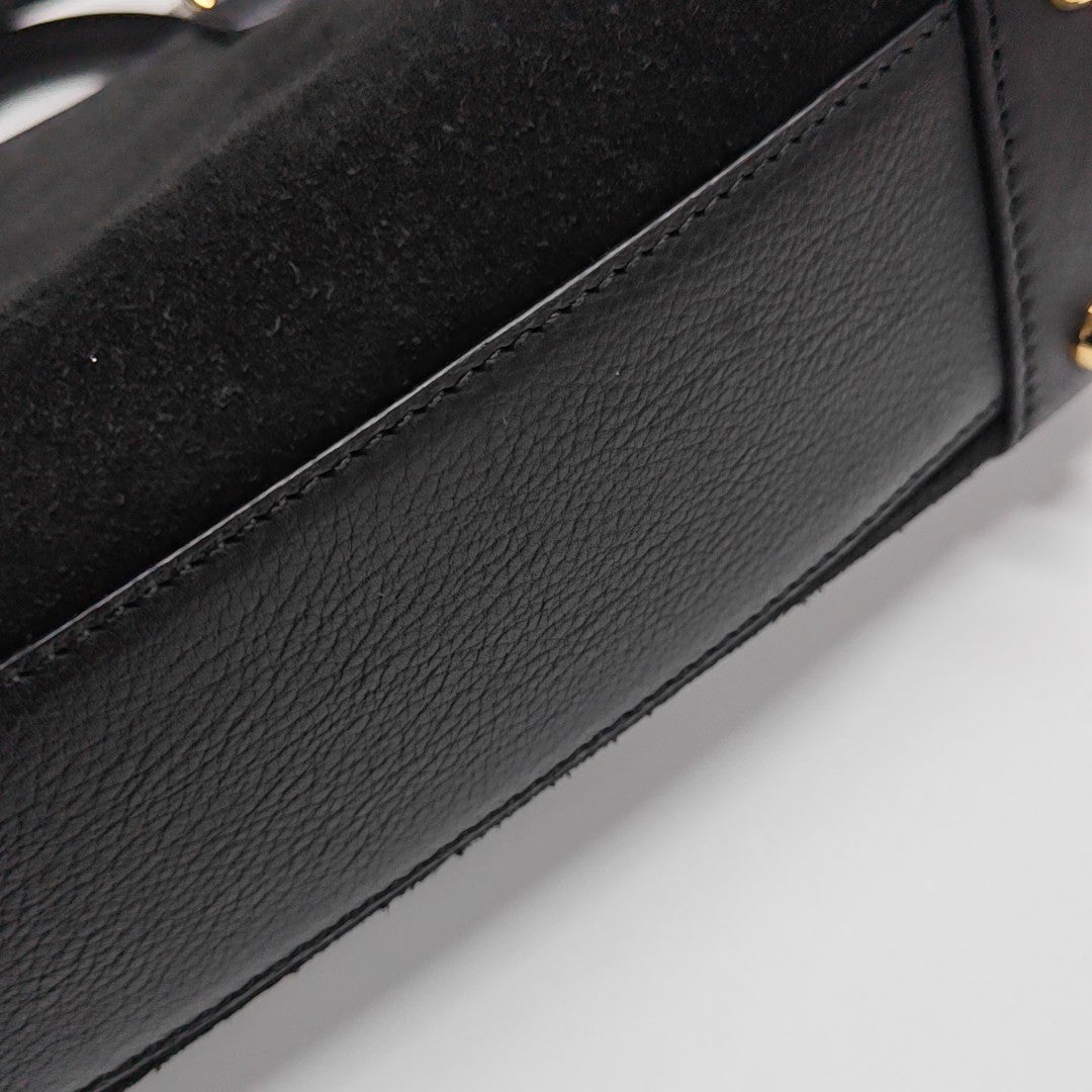 Amazona Suede Black