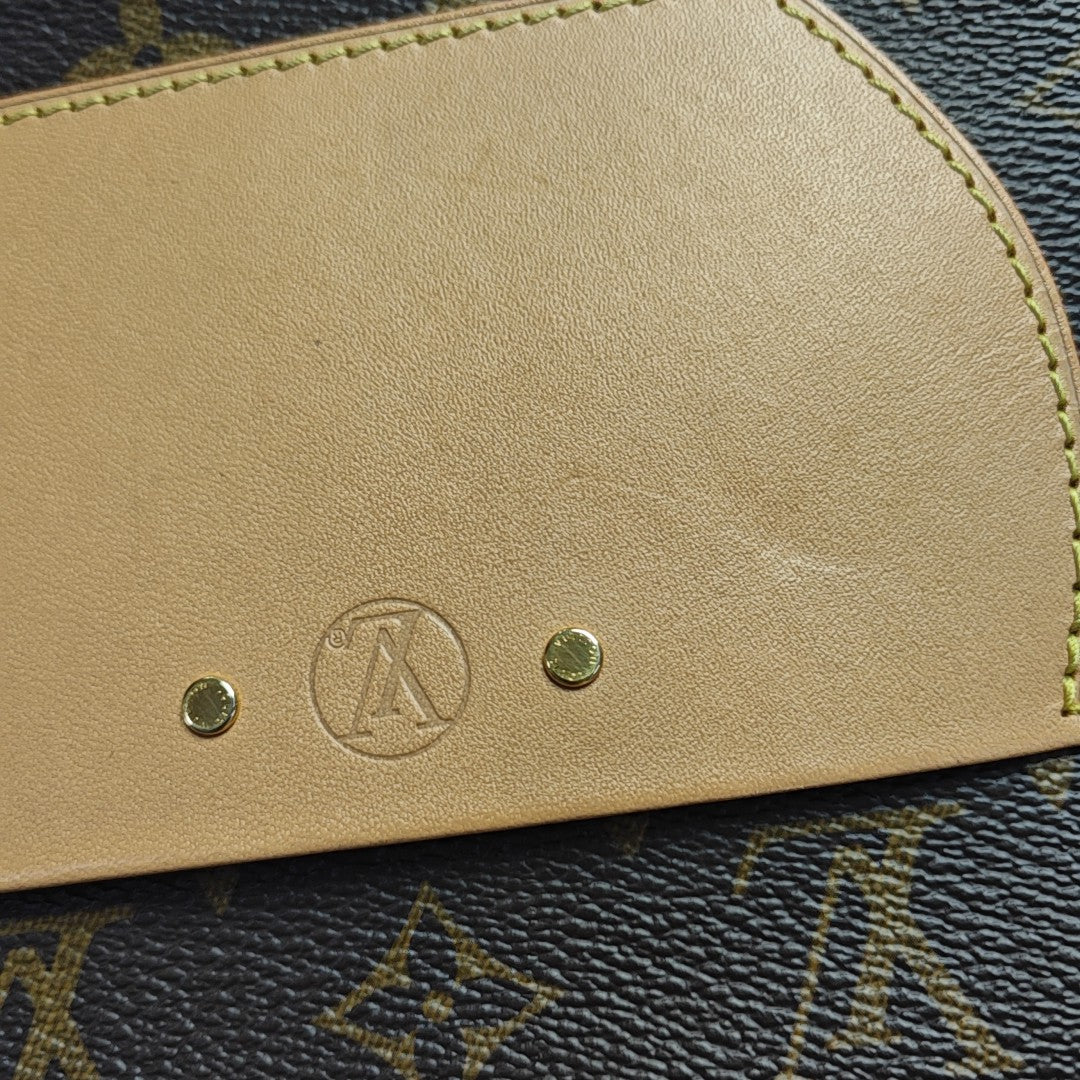 BOITE CHAPEAU MM Monogram Coated Canvas Brown