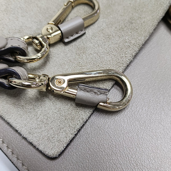 Faye Medium Calfskin Gray