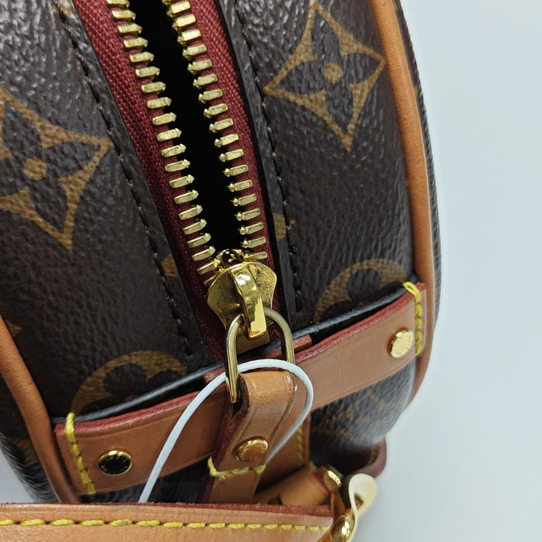 BOITE CHAPEAU PM Monogram Coated Canvas Brown