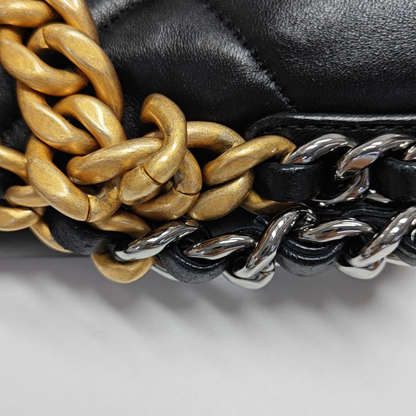 CHANEL 19 Small Quilted Lambskin Black