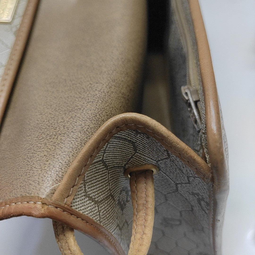 Coated Canvas Beige