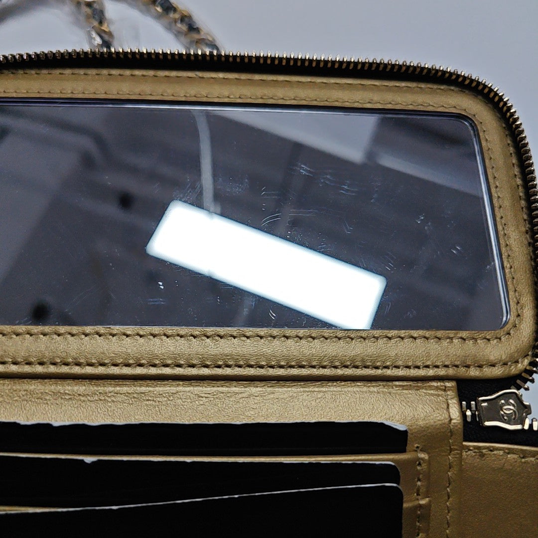 VANITY CASE Small Quilted Lambskin Black