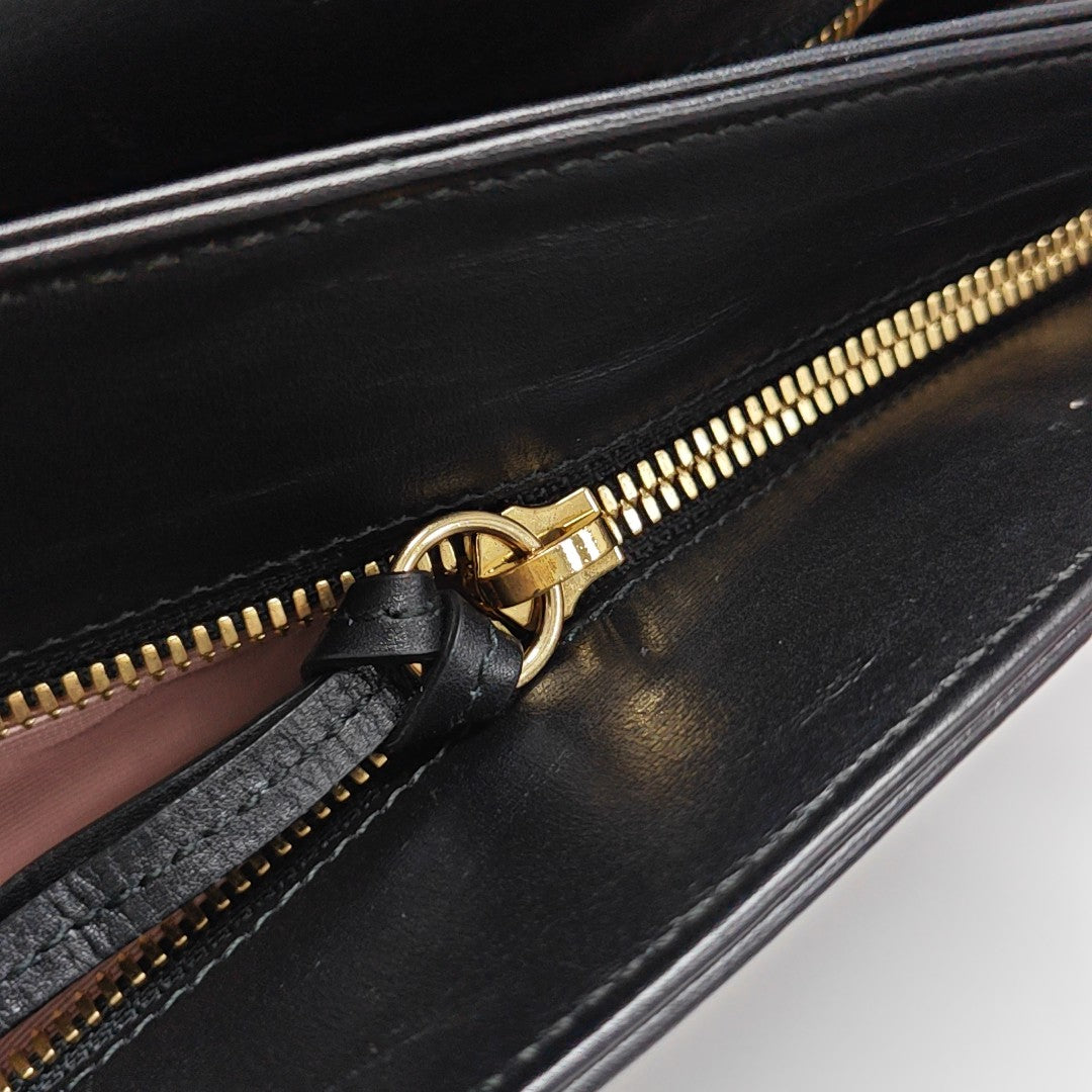 Arli Large Calfskin Black