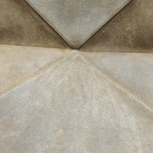 Puzzle Fold Suede Brown