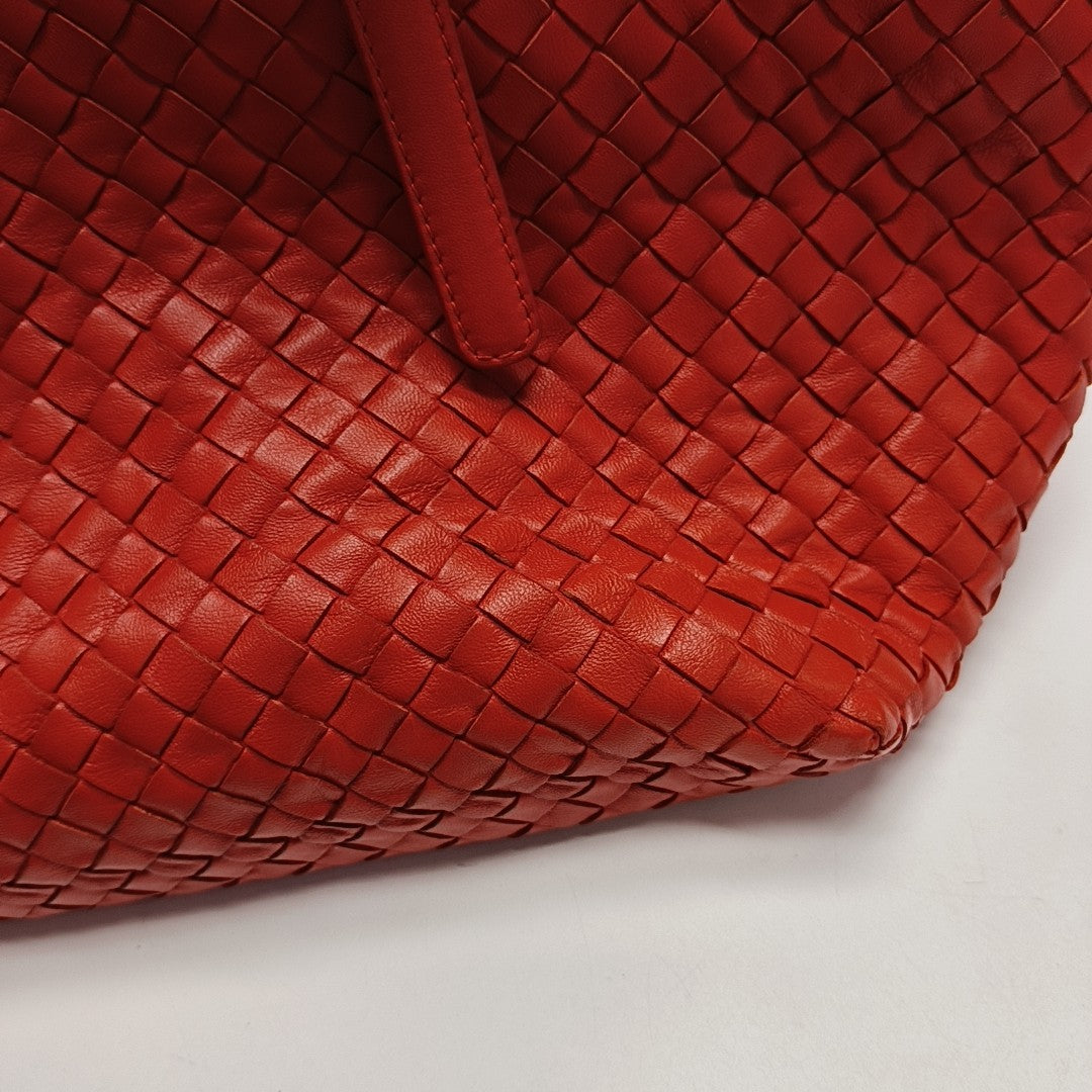 Cesta Calfskin Red