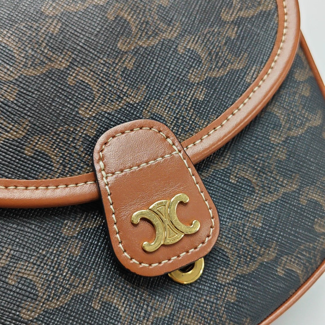 BESACE Coated Canvas Brown