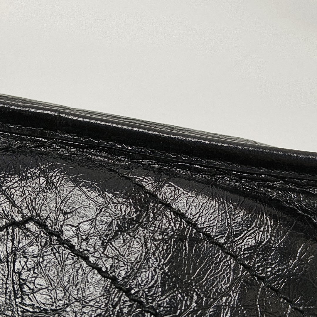 NIKI Small Chevron Calfskin Black