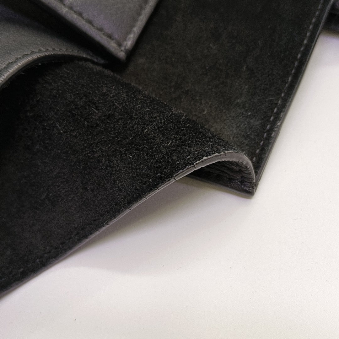 PHANTOM Calfskin Black