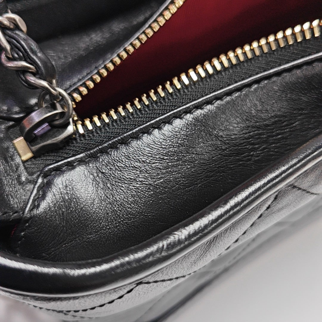 GABRIELLE Small Quilted Calfskin Black