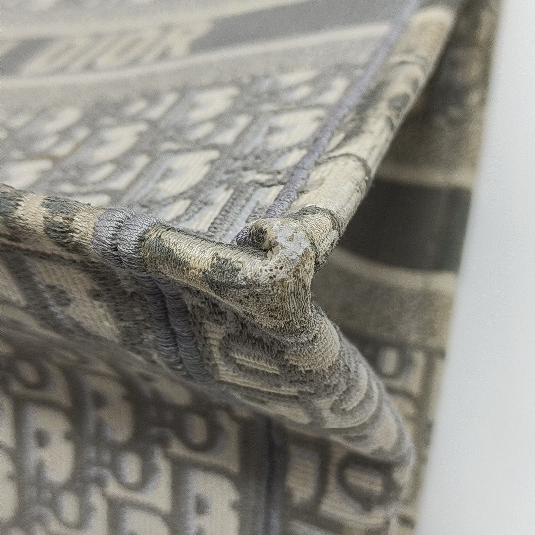 Book Tote Medium Oblique Canvas Gray