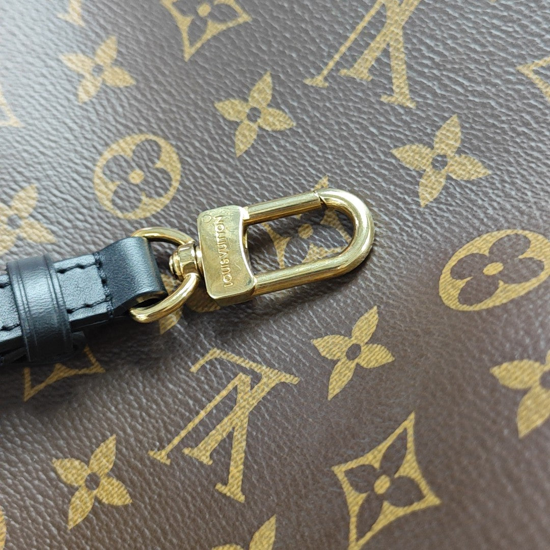 NÉONOÉ MM Monogram Coated Canvas Brown