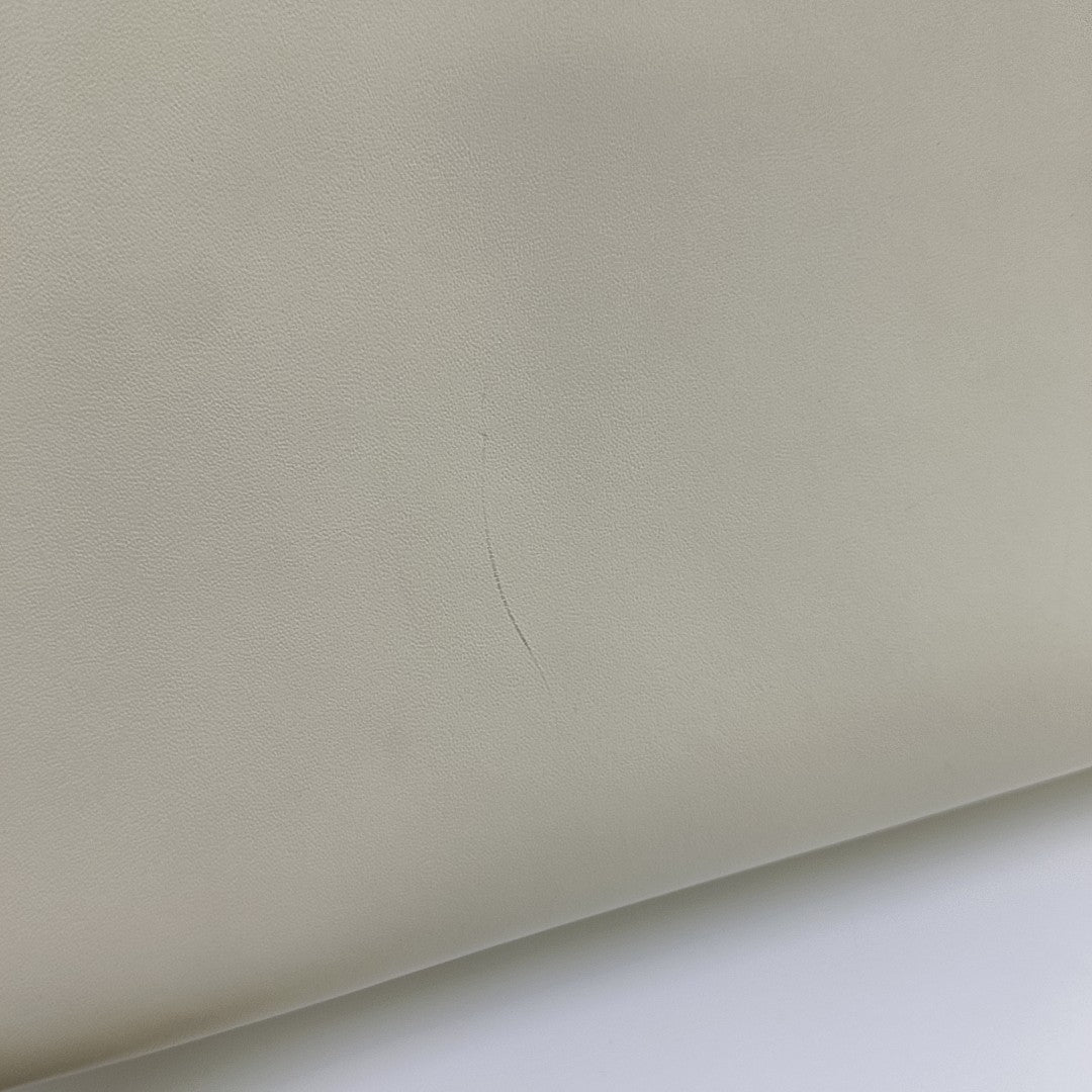 Sunshine Medium Calfskin White