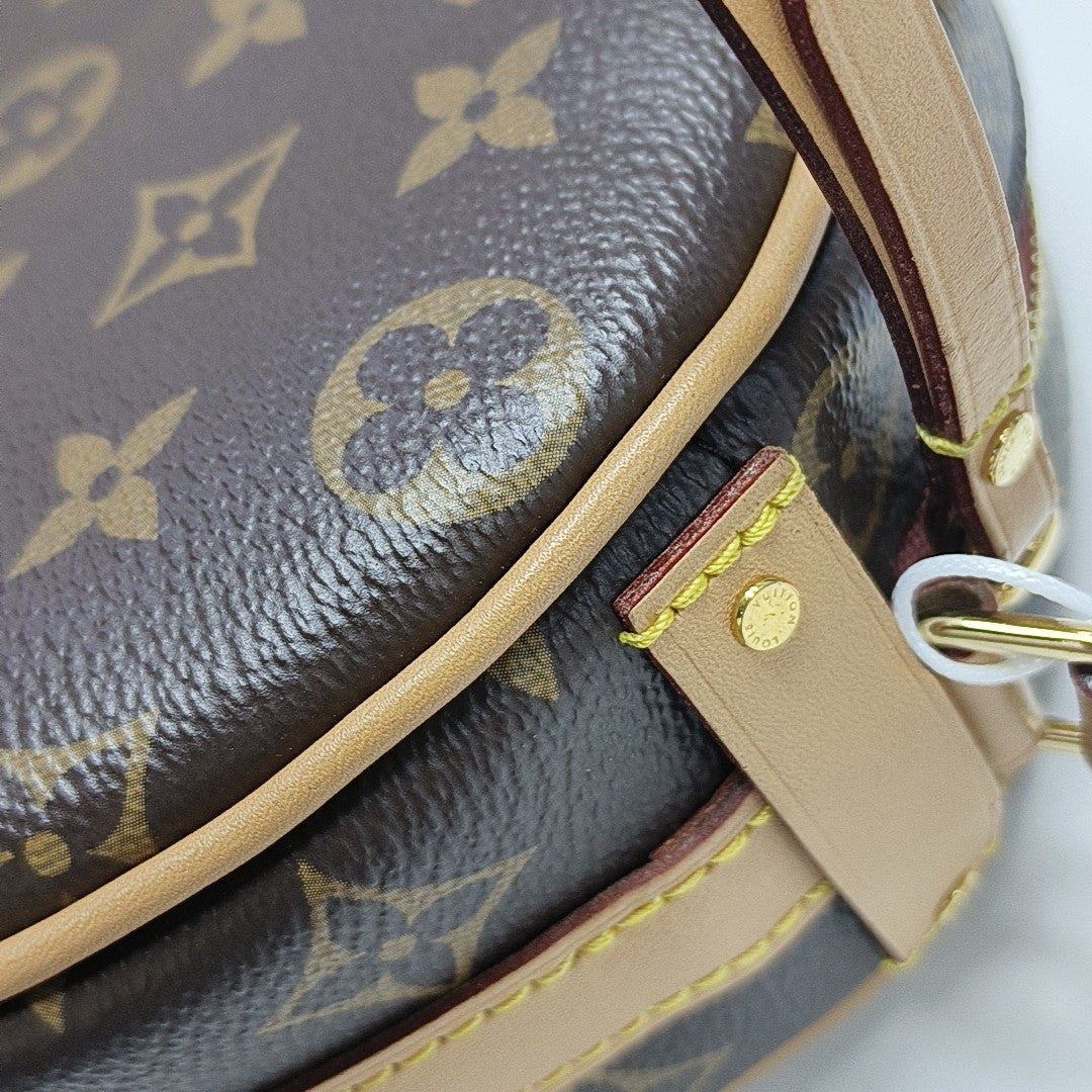 BOITE CHAPEAU PM Monogram Coated Canvas Brown