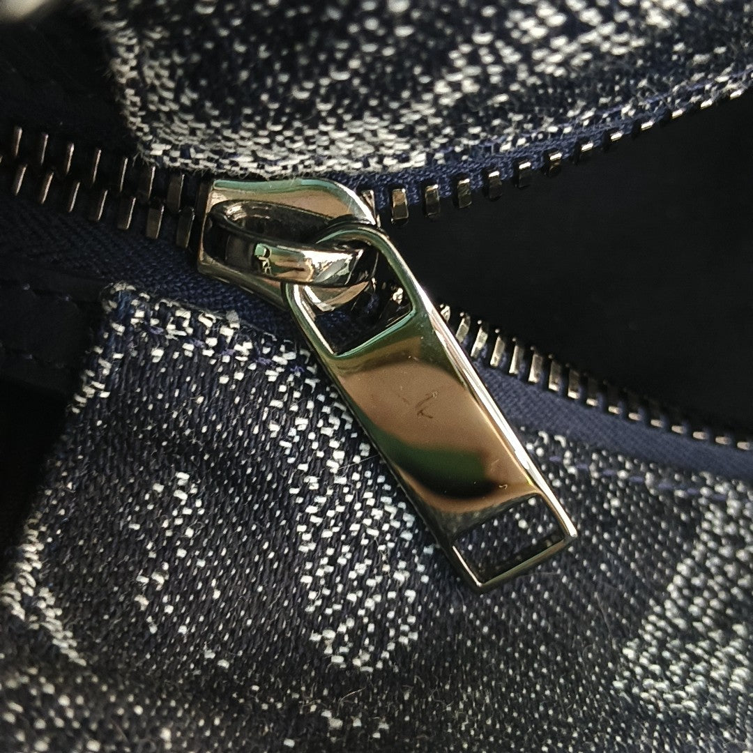 Saddle Fabric Gray