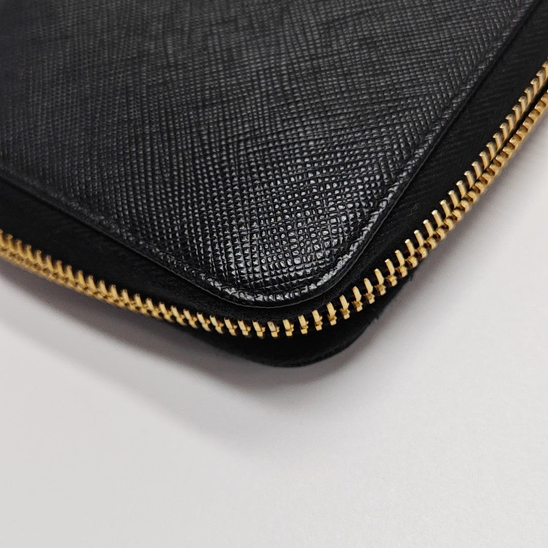Zippy Wallet Saffiano Calfskin Black Wallet