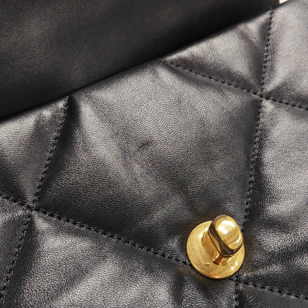 CHANEL 19 Small Quilted Lambskin Black