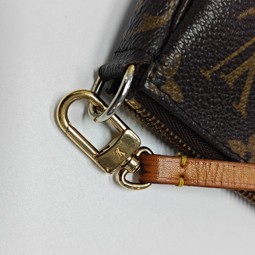 ACCESSOIRES Monogram Coated Canvas Brown