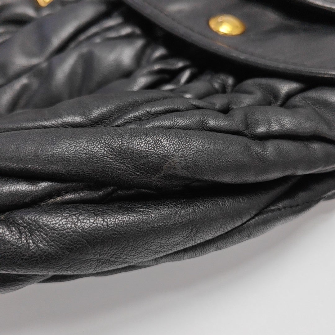 Miu Coffer Quilted Lambskin Black