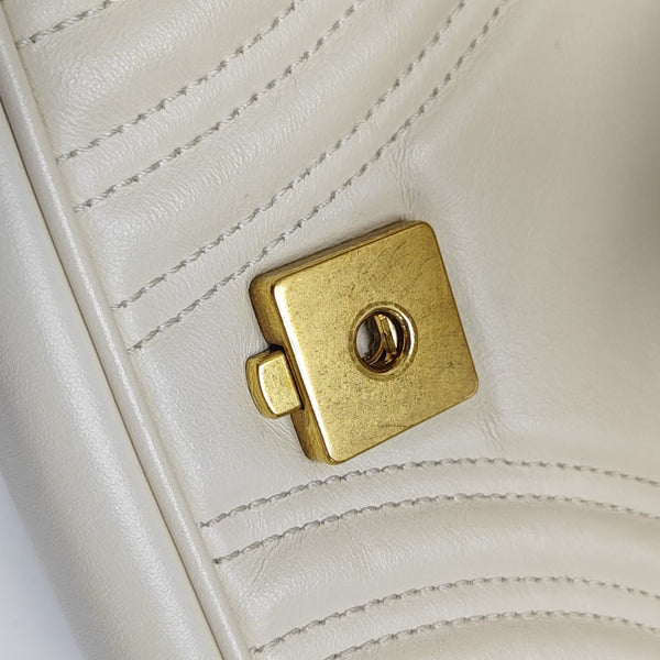 GG Marmont Medium Quilted Calfskin White