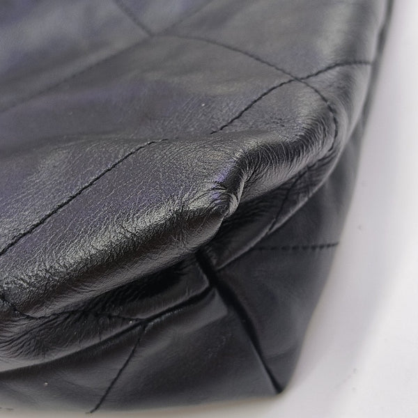 CHANEL 22 Small Quilted Calfskin Black