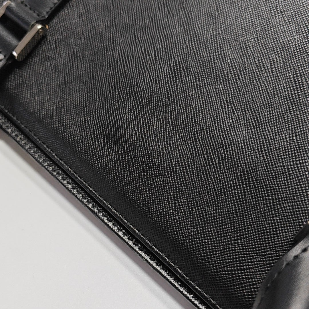 Calfskin Tote Bag Small Black