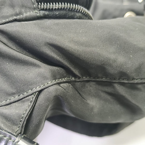 Vela Nylon Black