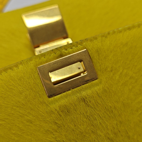 CLASSIC BOX Medium Fur Yellow