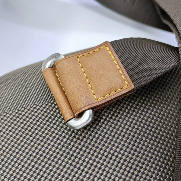 MAGE Canvas Brown