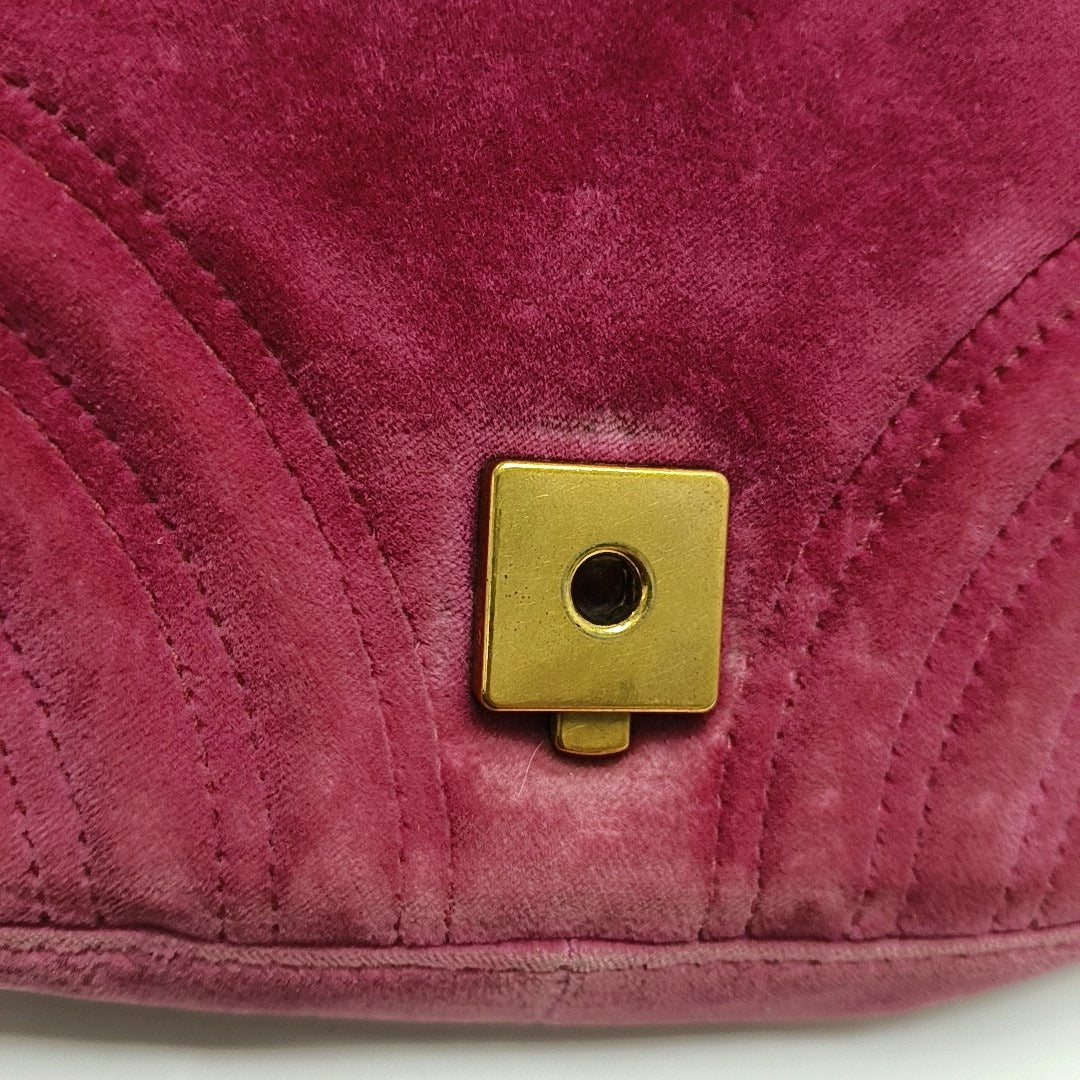 GG Marmont Small Quilted Velvet Red