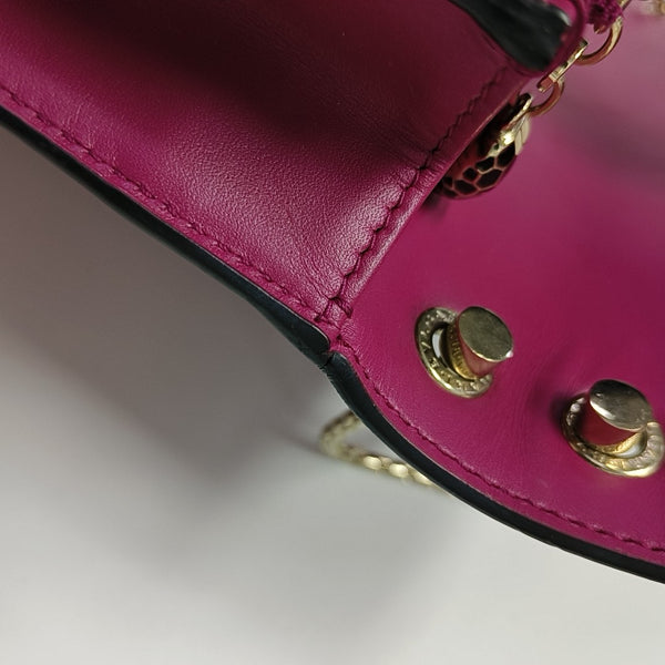SERPENTI FOREVER Medium Calfskin Red