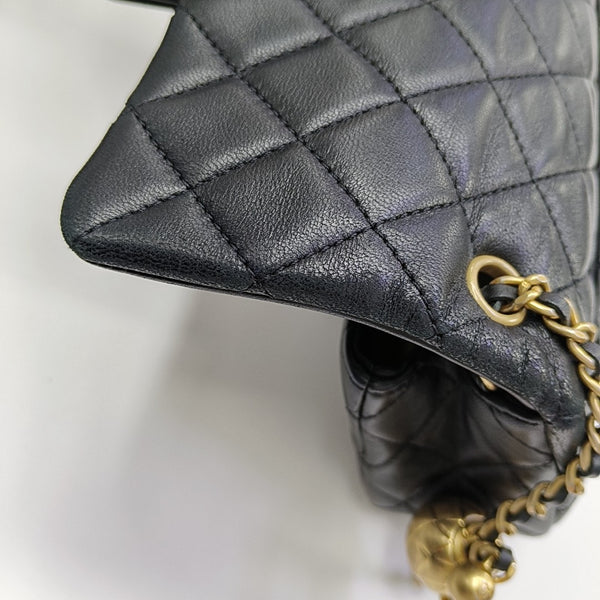 CLASSIC FLAP Mini Quilted Lambskin Black