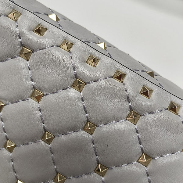 Spike Up Quilted Lambskin Gray