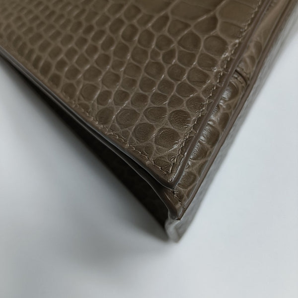 Crush Medium Calfskin Brown
