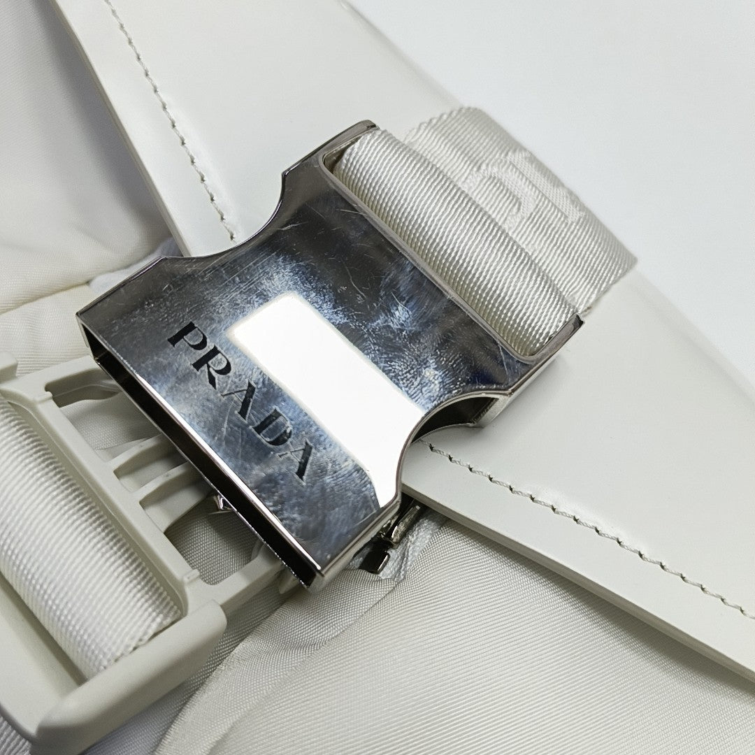 Fabric White