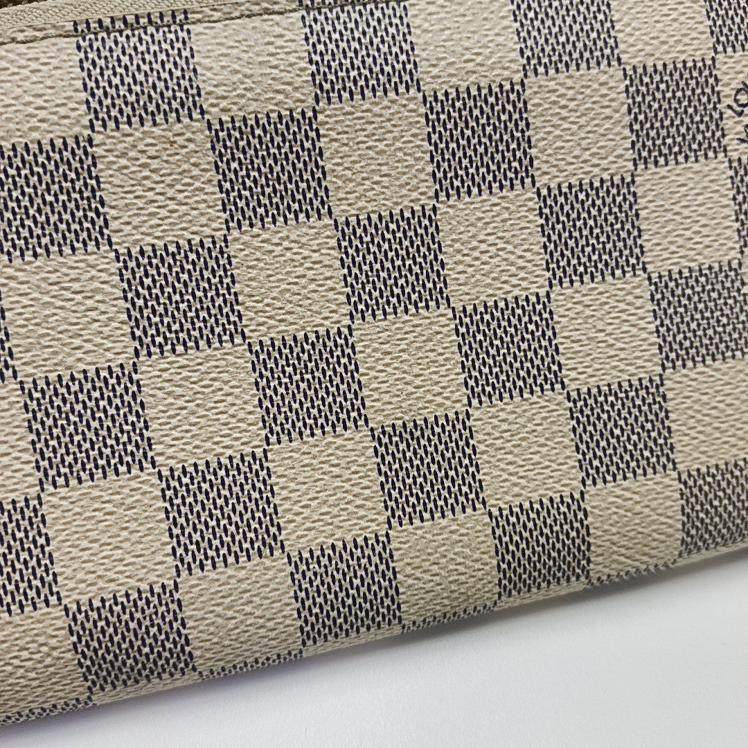 ZIPPY Damier Azur Coated Canvas White Wallet