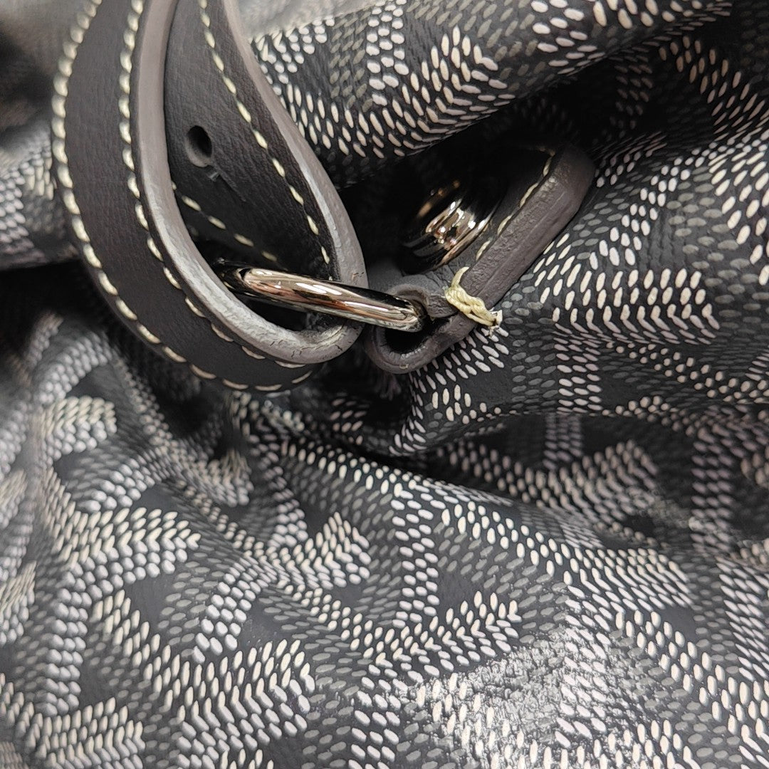 Saint Léger Coated Canvas Gray