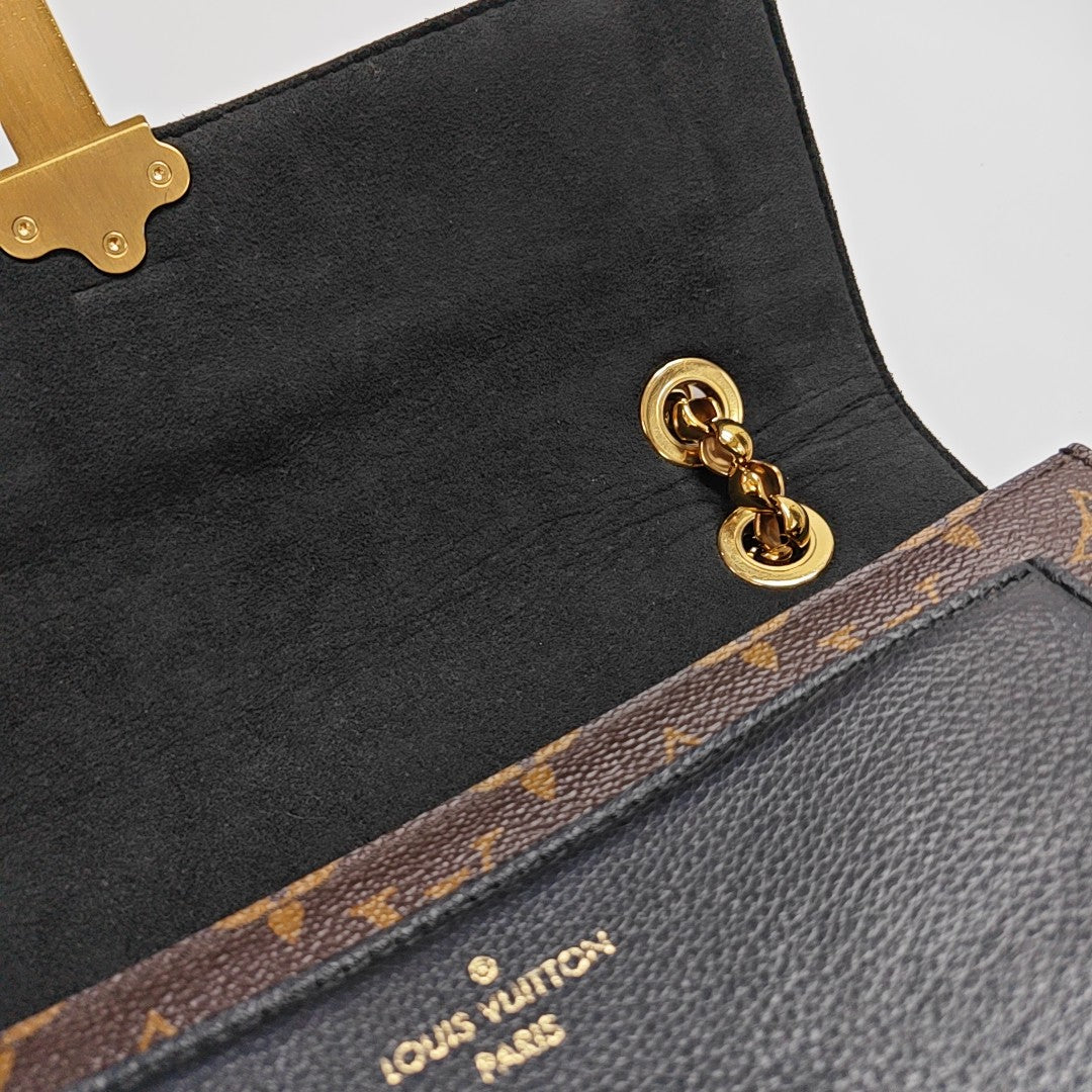VICTOIRE Monogram Coated Canvas Brown
