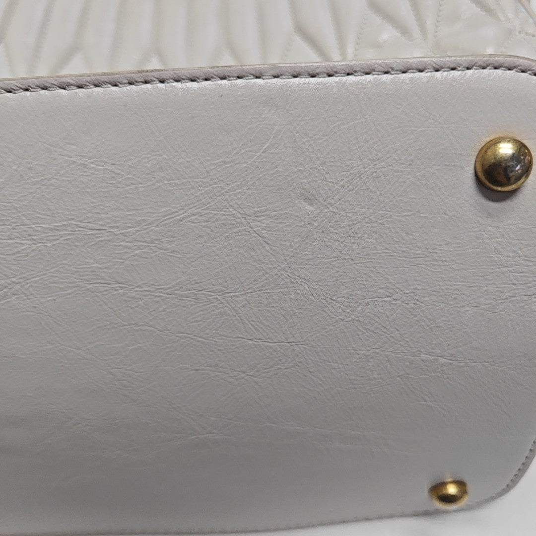 HOBO Quilted Calfskin White