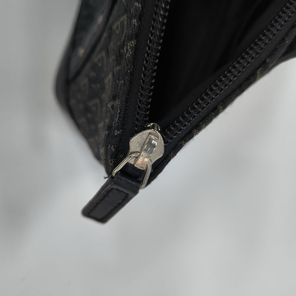 Romantique Trotter Oblique Fabric Black