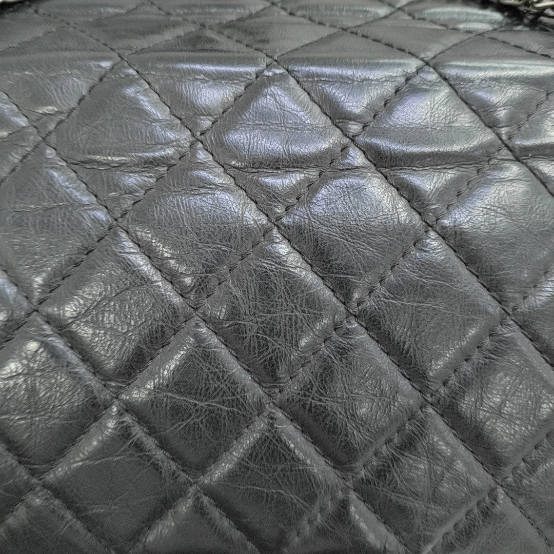 2.55 227 (jumbo) Quilted Vintage Calf Black