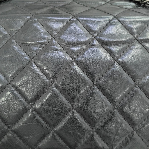 2.55 227 (jumbo) Quilted Vintage Calf Black