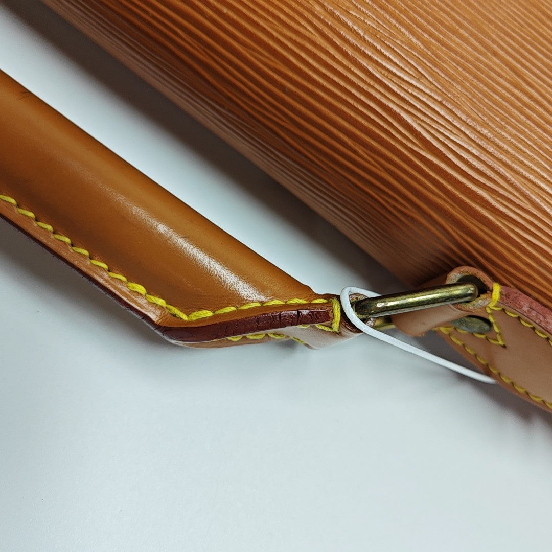 CONSEILLER Epi Brown